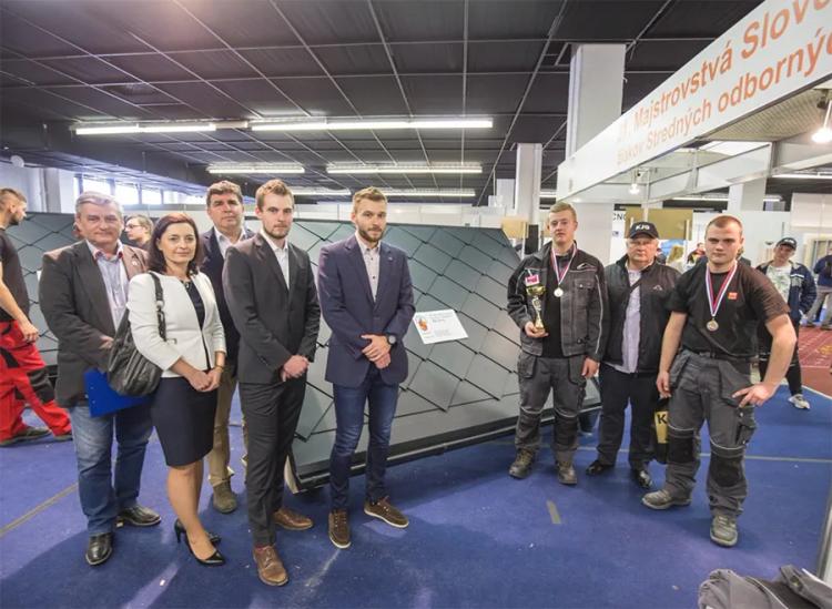 Slika -  2. Srednja strokovna gradbena šola, Tulipánová 2, Žilina-Bôrik